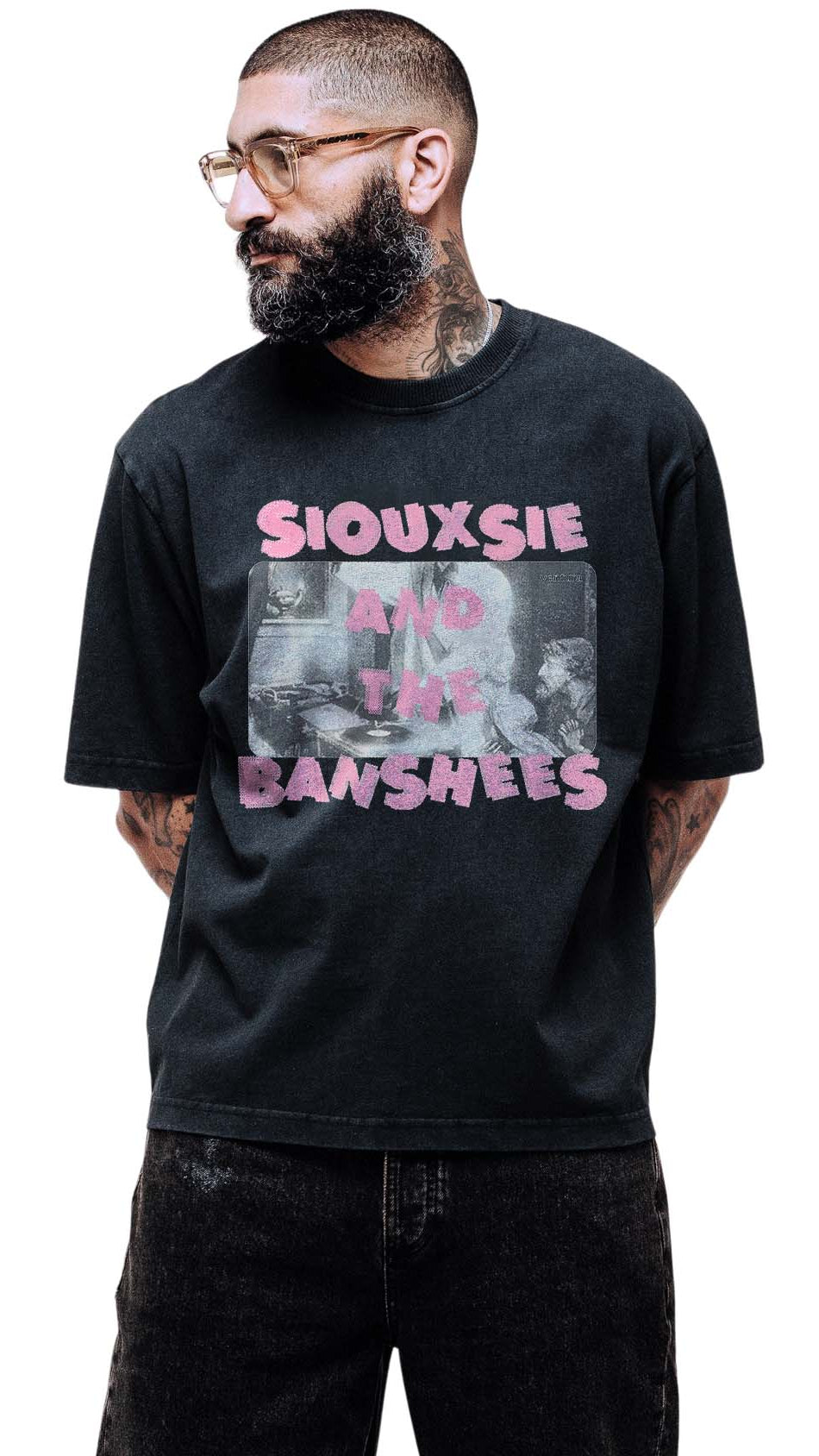 HEAVYWEIGHT 16S TEE SOUXSIE