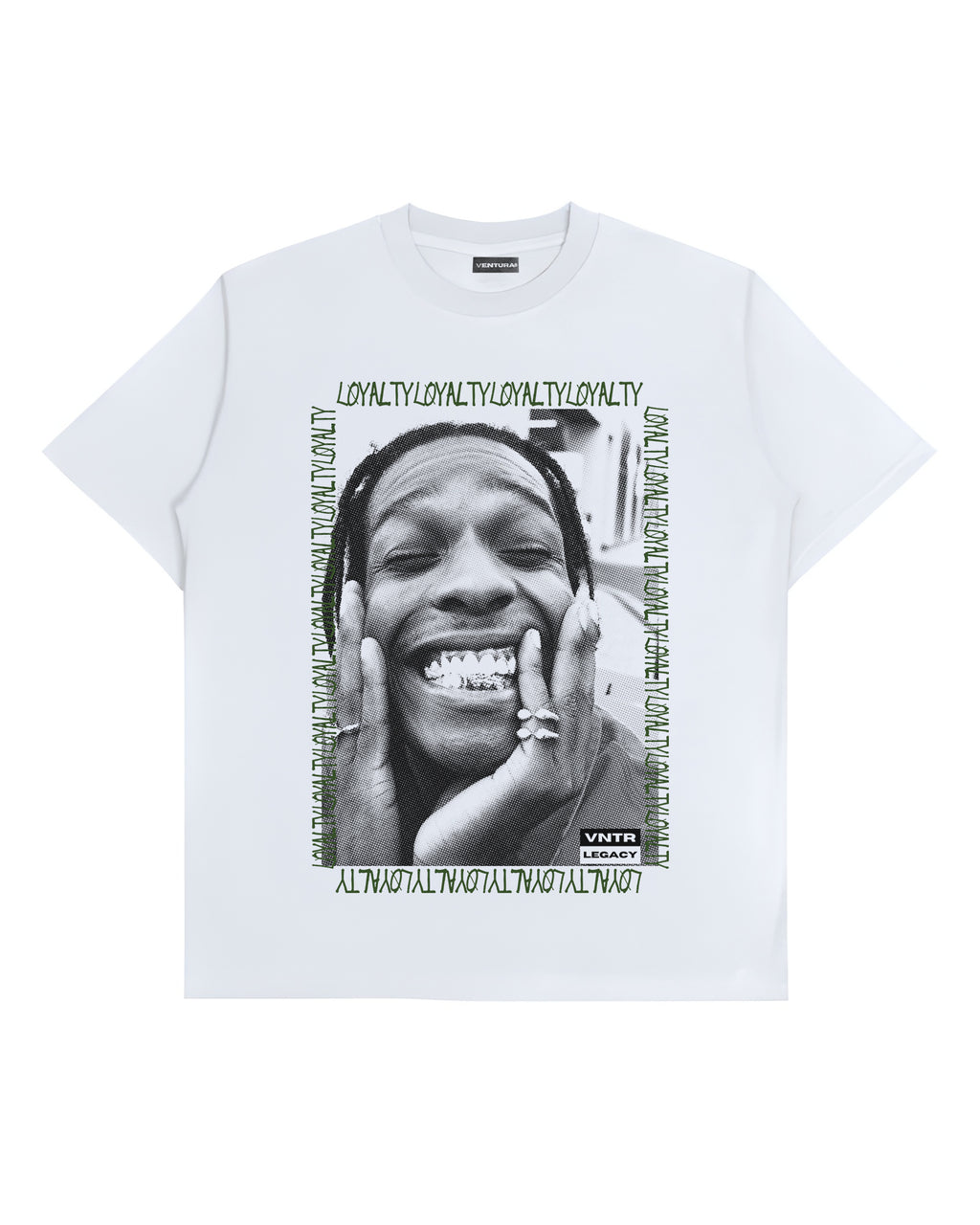 HEAVYWEIGHT 16S TEE LOYALTY